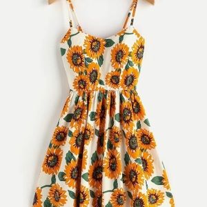 Sunflower print crisscross cami mini dress Small